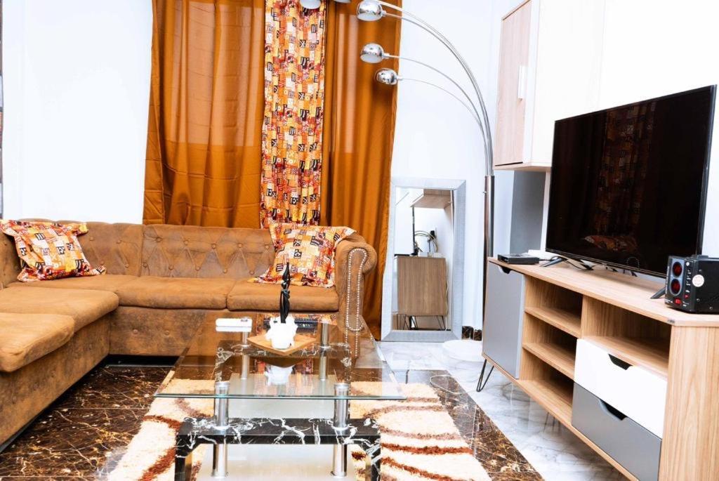 2Nk House Lägenhet Yaoundé Exteriör bild